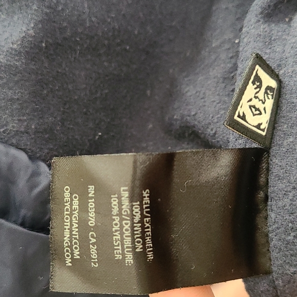 Obey windbreaker with front pocket - Picture 10 of 10
